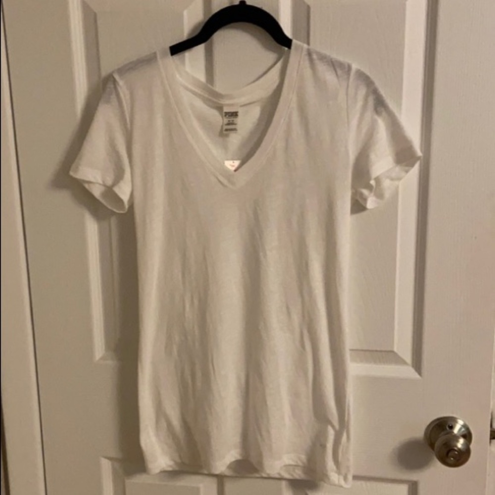 PINK VICTORIAS SECRET PINK tee